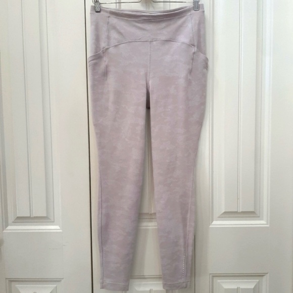 Lululemon Swift Speed Hi-Rise Tight Size 10 - Picture 4 of 8